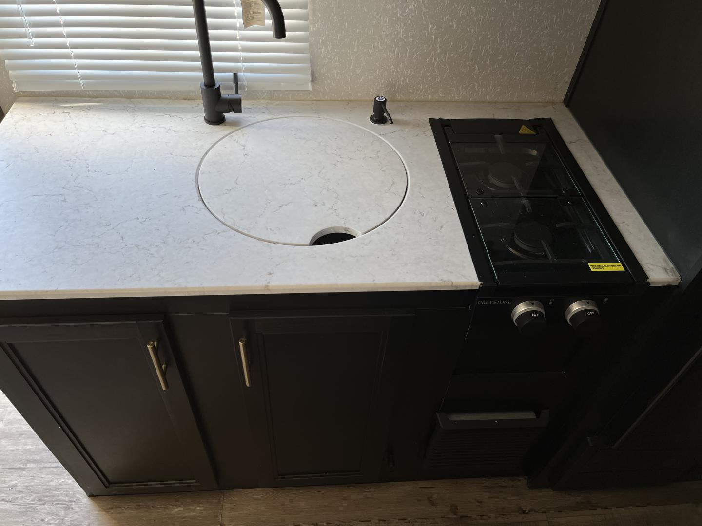 ./imagenes/INVOICE/2019/17446/CASA RODANTE FOREST RIVER WOLF PUP (29).JPG